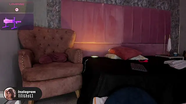 lilithst_ webcam