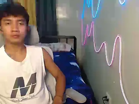 Ur_hottestjonny