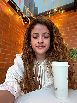 alana15 webcam