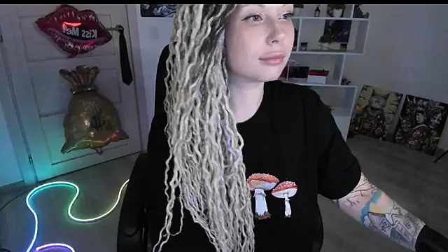 HoneySallyMoore webcam