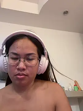 Ponthip webcam