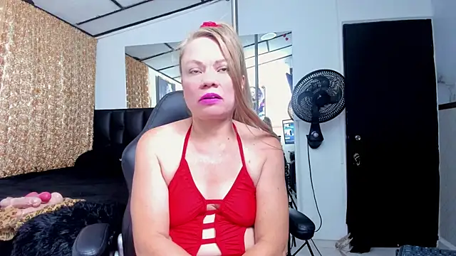 alicee__mature webcam