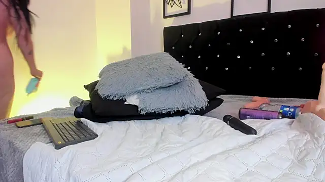 FelinaJohnson webcam