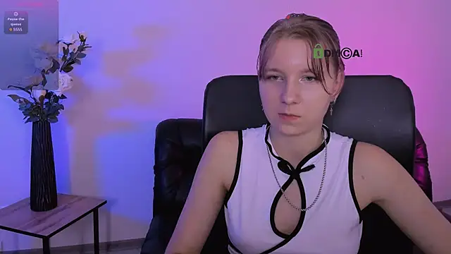 gloria_bubble webcam