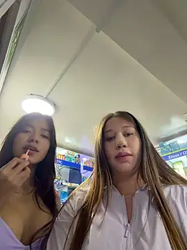 roouse Live Webcam on Stripchat