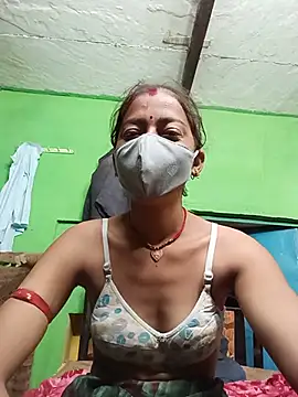 Cut_shivi56 webcam