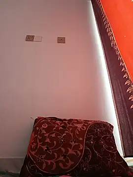 Hot_Angle live cam on StripChat