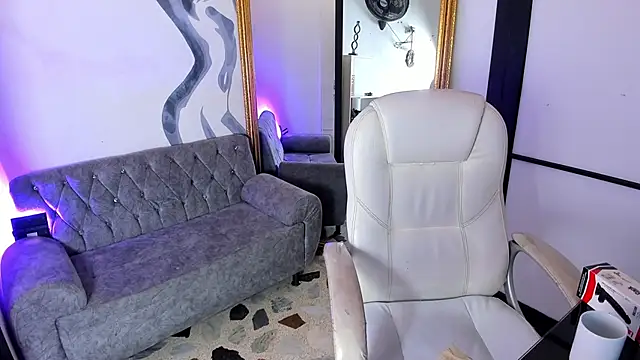 MelodyPrice webcam