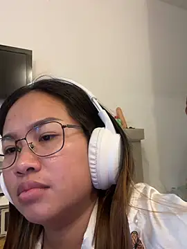 Ponthip webcam