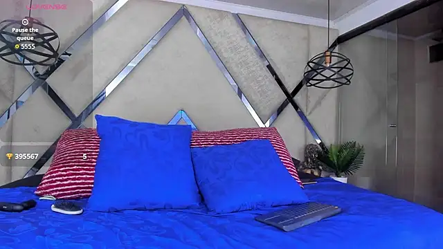 CloeRodriguez's room