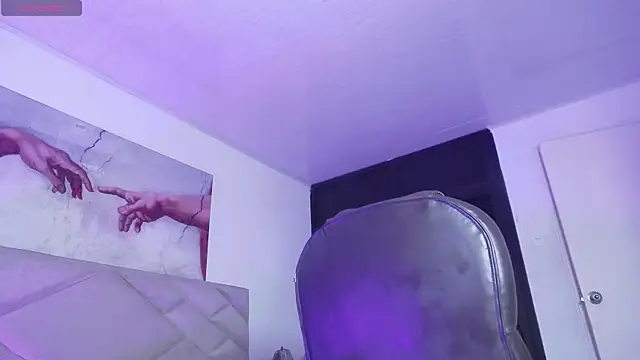 CataliinaSanttana's room