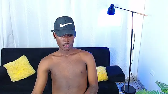 alexaandro18 webcam