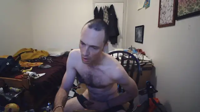 JohnnyMoves webcam