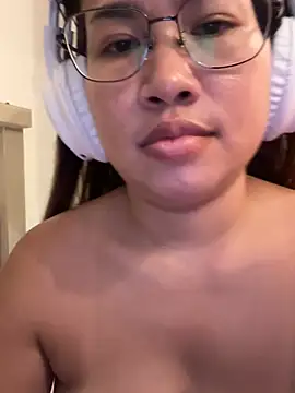 Ponthip webcam