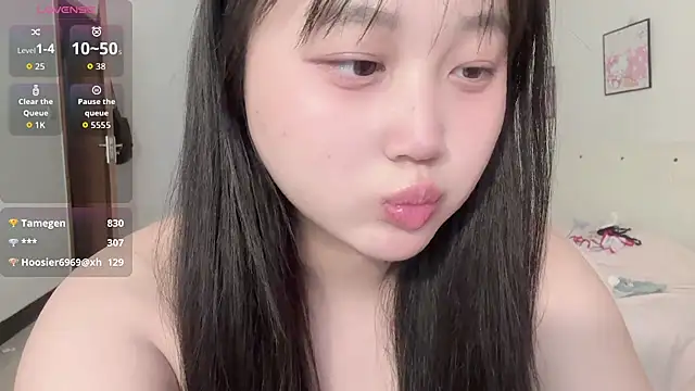 rain_mm (F young) - 小雨侧躺 一只腿抬高 小粉震穴+骚话不断