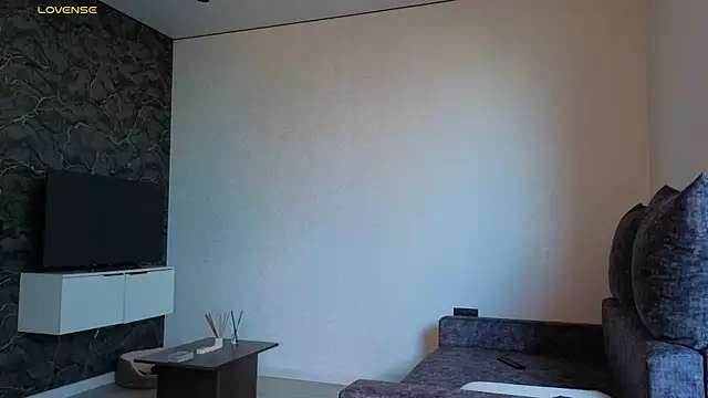 sofia_secret (F teen) - Close up ass to cam