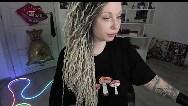 HoneySallyMoore webcam