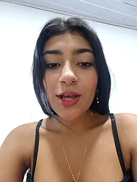 Sweed-virgin-pussy live sex cam