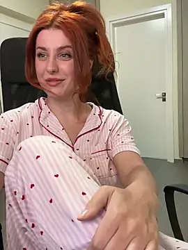 RoxxyDallas webcam