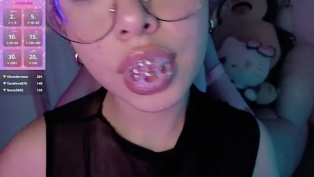 Haelycute live cam
