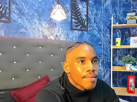 axel_silva4 live cam on StripChat