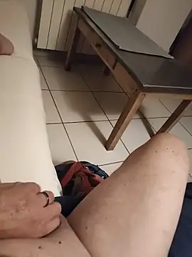 Corref live cam on StripChat
