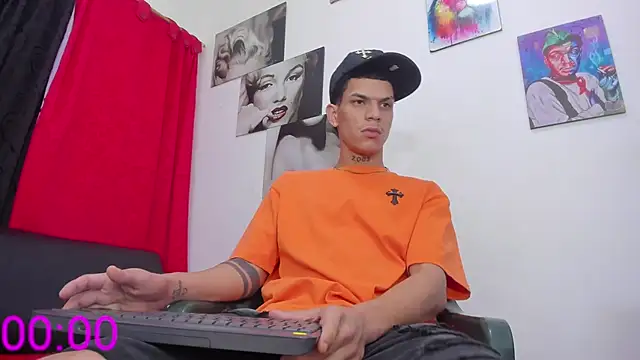 big_hot_boy_ webcam