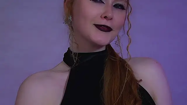 AgataFoxley live cam on StripChat