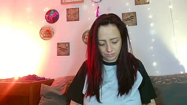 Katicalatinmilf webcam