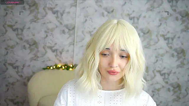 Ashley_S webcam