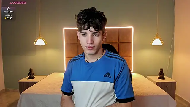 AlejooTwink webcam