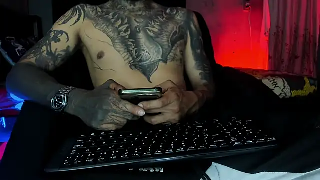 Travisttanner28 webcam