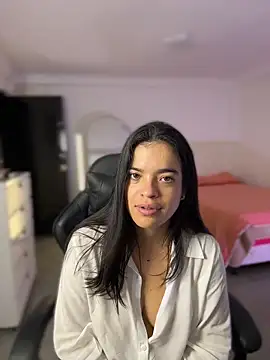 JuanitaMore01 webcam