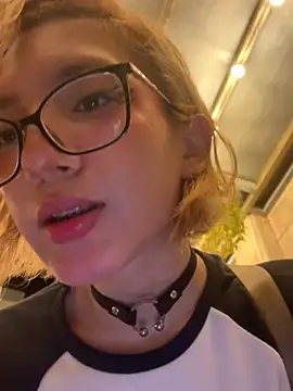 SweetBunnyGF webcam