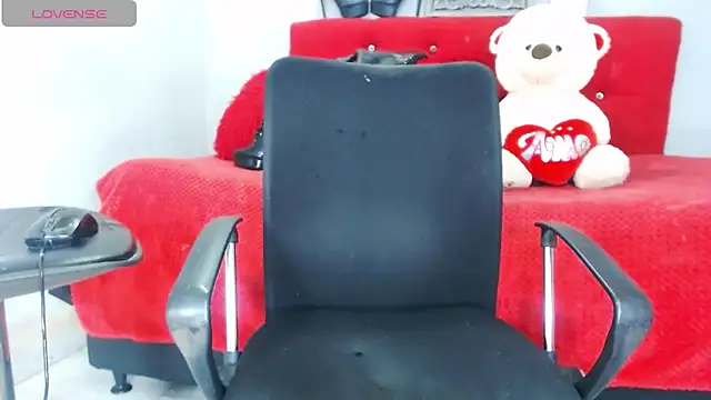 Anthonella_duran webcam