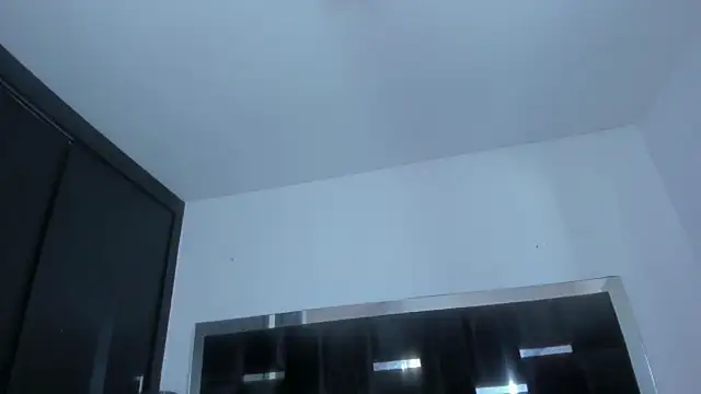 DANITENDER555 webcam