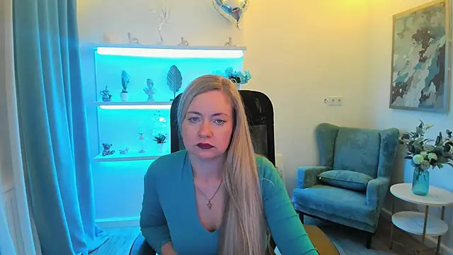 CharlotteKerti webcam