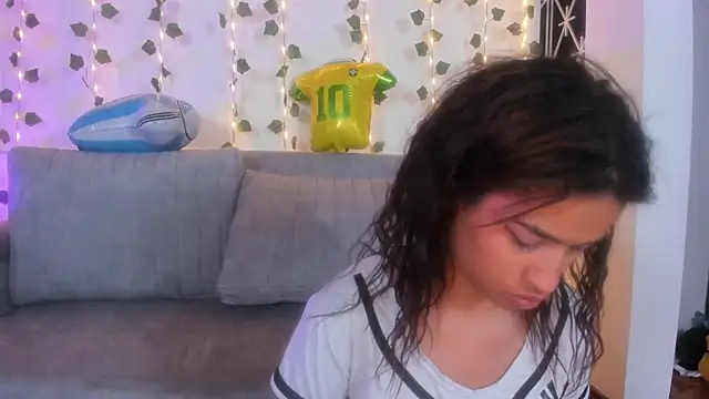 MoonRose__ webcam