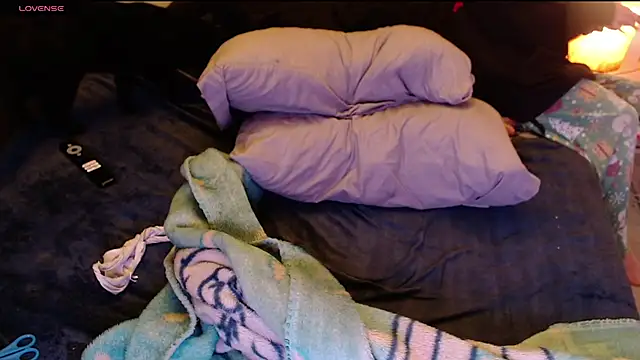 MeganTB webcam