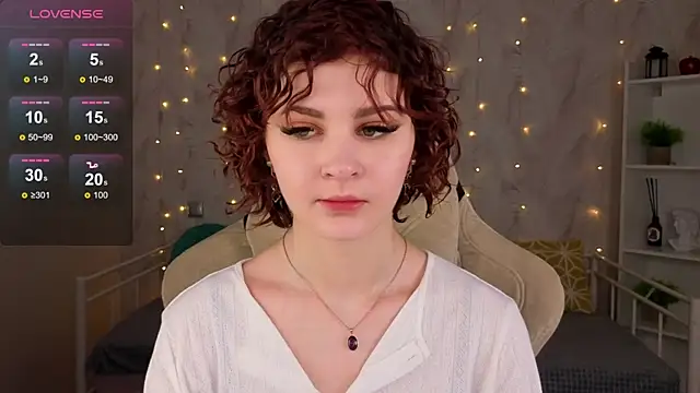 Kira__Fluffy webcam