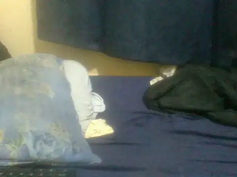 naughty-slender webcam