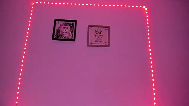 luna_dollie - Luna_dollie's free webcam - UK Sex Cams