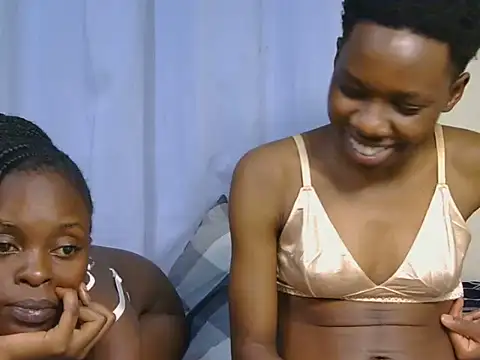 ebony_meganne webcam