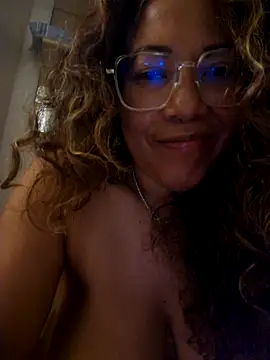 mila38 webcam