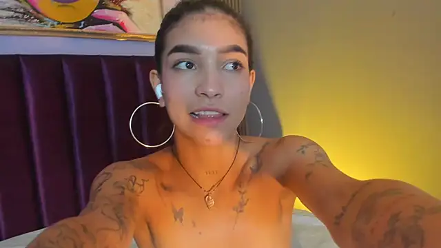 LauraAristizabal webcam