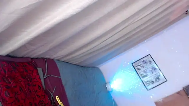 NathalieMea webcam