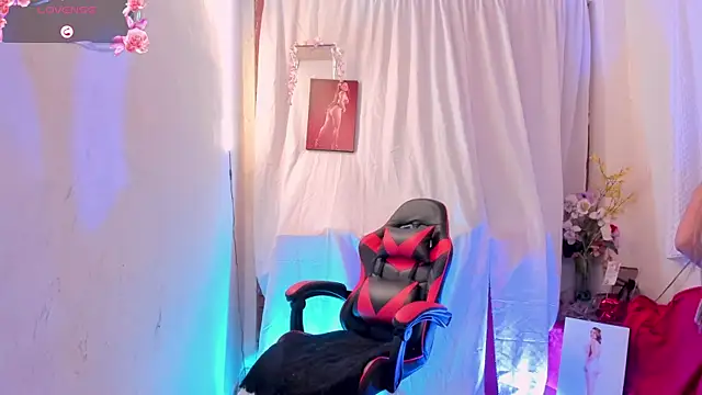 aurorarojas - AuroraRojas's free webcam - UK Sex Cams