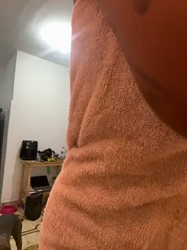 cam11_07's room