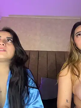 Antonella_Julieta webcam