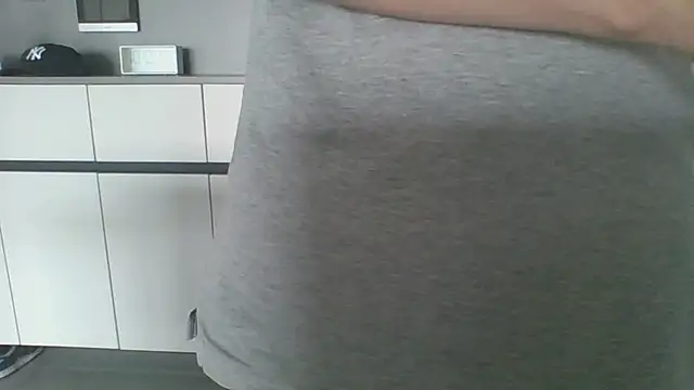 nole_china7 (Ask my age) - talk / fun / cum